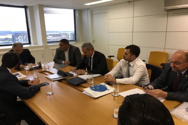 Novos investimentos no Porto de Itajaí são discutidos em Brasília.