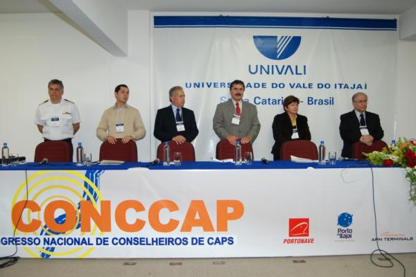Durante o IIº CONCCAP, ministro de portos anuncia investimentos para Itajaí.