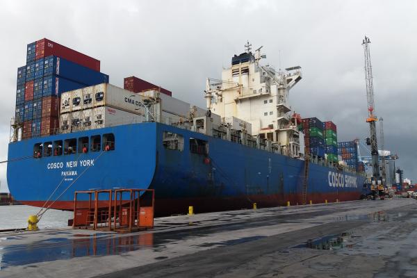 Porto de Itajaí registrou em abril 29% de aumento na movimentação total de cargas.