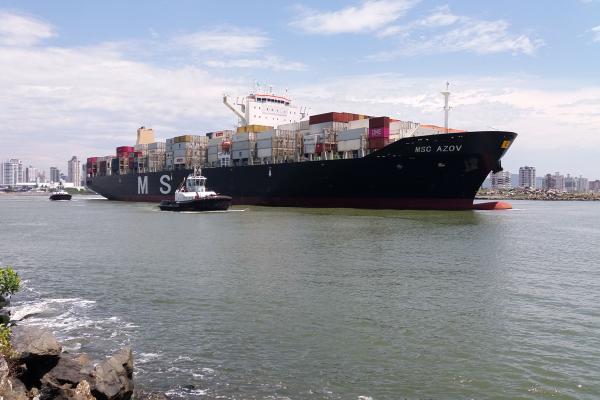 Porto de Itajaí registra aumento de 20% em toneladas no mês de Janeiro.