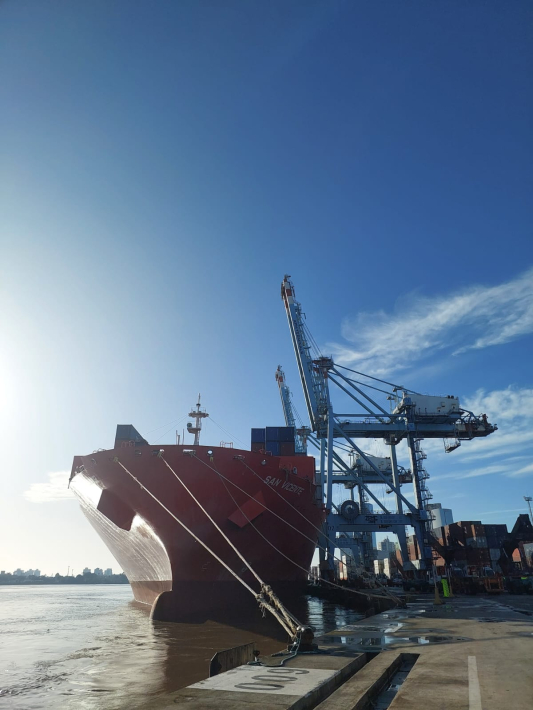 Complexo Portuário de Itajaí e Navegantes movimenta mais de 1,4 milhão de toneladas em julho.