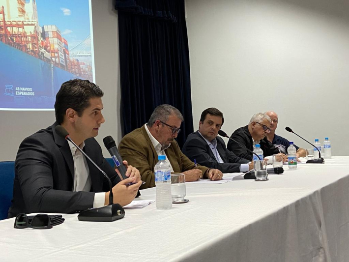 Superintendência do Porto de Itajaí e Município de Itajaí recebem diretoria da ACII para explicar sobre atual situação do processo Seletivo Simplificado