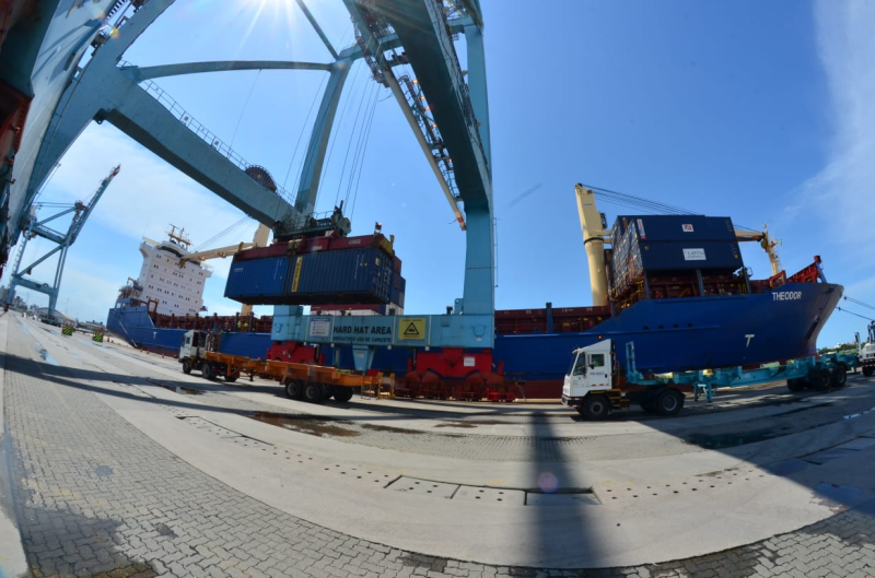 Complexo Portuário de Itajaí inicia 2023 com movimentação de 1,1 milhão de toneladas.