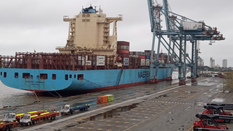 Movimentação de Navios no Porto de Itajaí marca Início das operações da JBS Terminais.