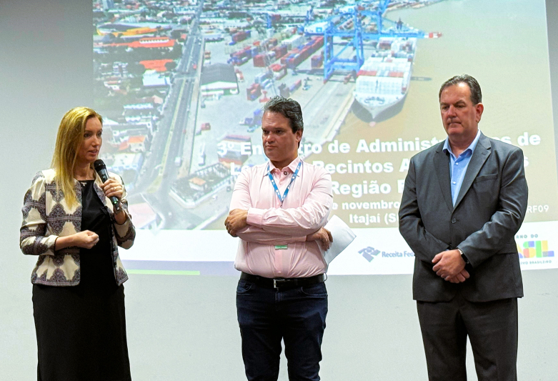 Receita Federal realiza encontro regional no Porto de Itajaí