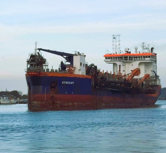 CONFIRMADO: Porto de Itajaí emite ordem de serviço para dragagem e assegura manutenção do canal pelos próximos cinco anos